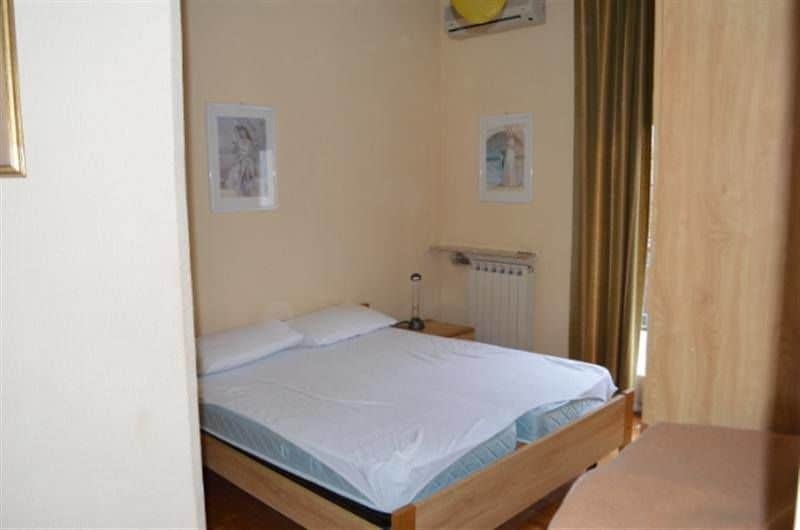 Residence Cristallo Аласио Екстериор снимка