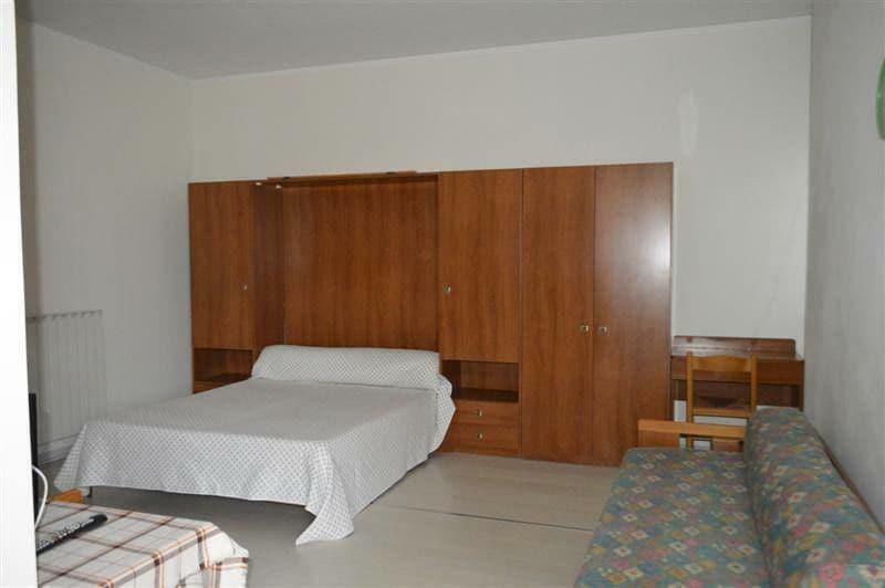 Residence Cristallo Аласио Екстериор снимка